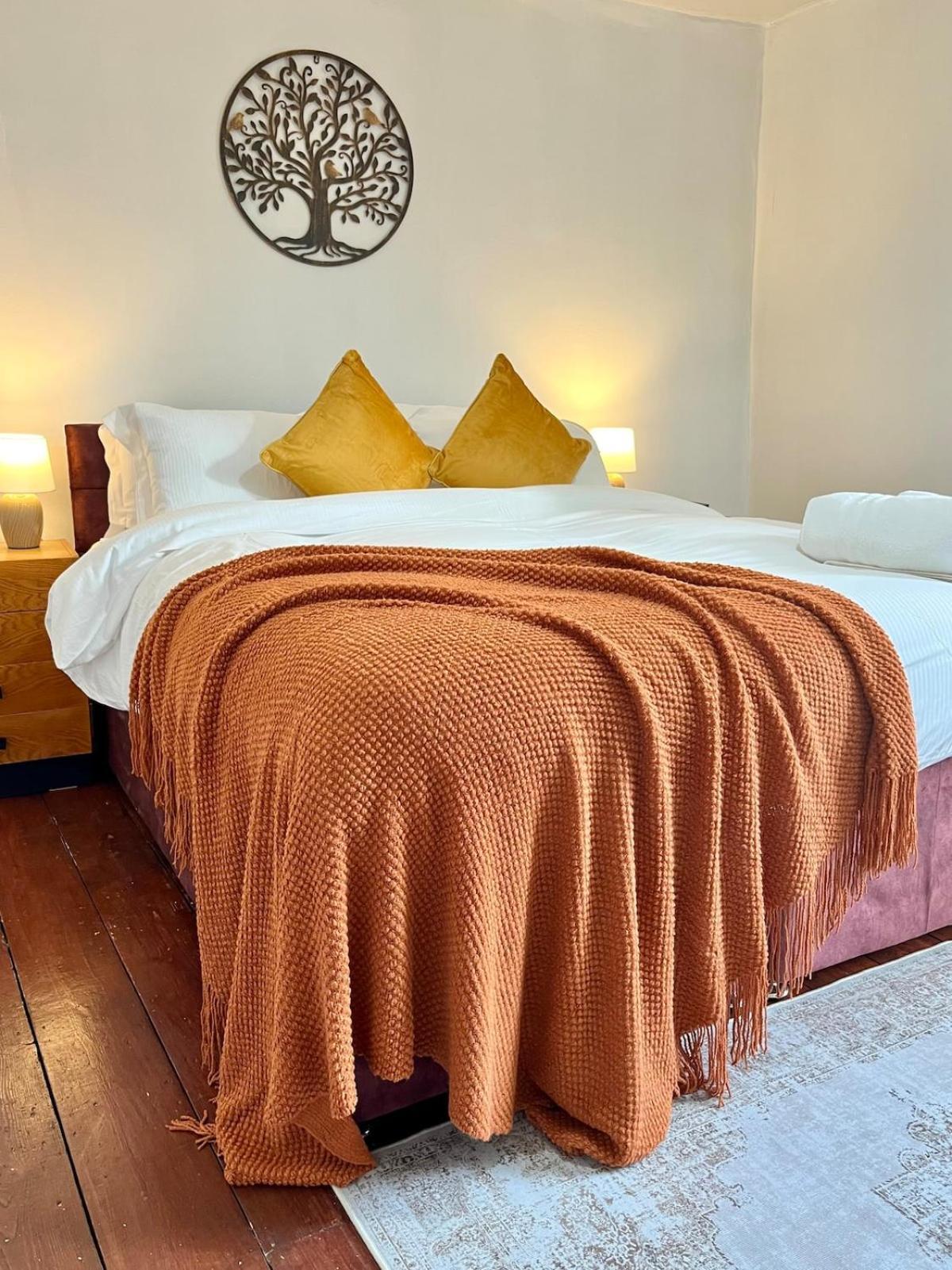 Traditional Perfect Escape In The Cotswolds